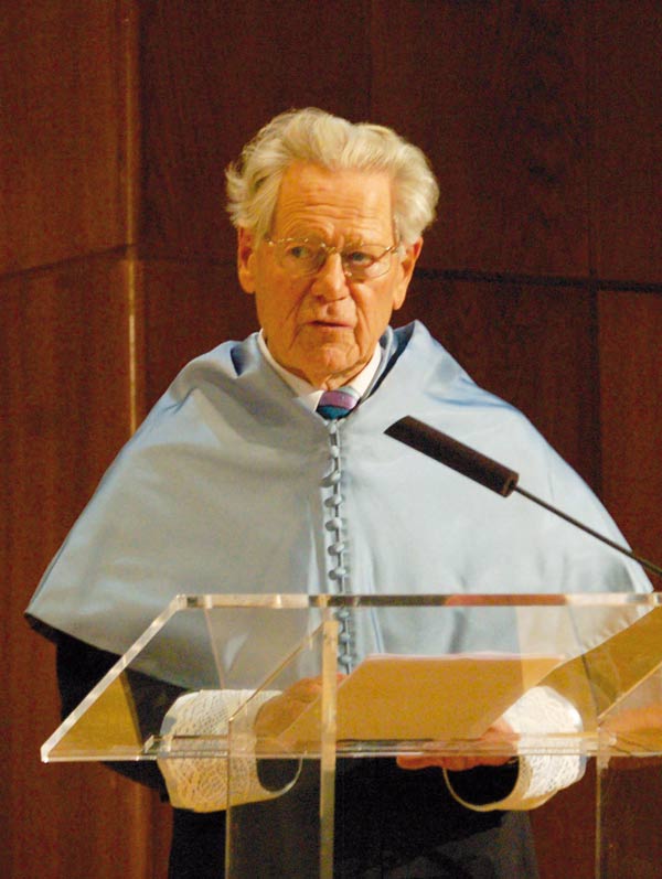 Muere Hans Küng, el teólogo crítico del Papa y de la Iglesia Católica