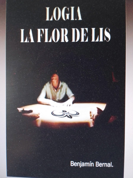 Logia La Flor De Lis, Novela