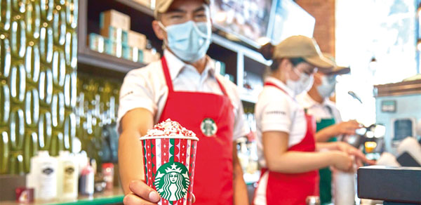 Starbucks busca reconectarse emocionalmente con sus clientes