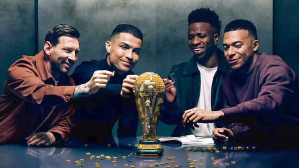 LEGO® junta a Cristiano Ronaldo, Messi, Mbappé y Vinícius en una galáctica campaña